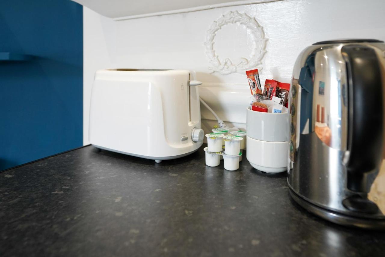 Homesly Guest Rooms, Comfortable En-Suite Guest Rooms With Free Parking And Self Check-In Berwick-upon-Tweed Exterior foto