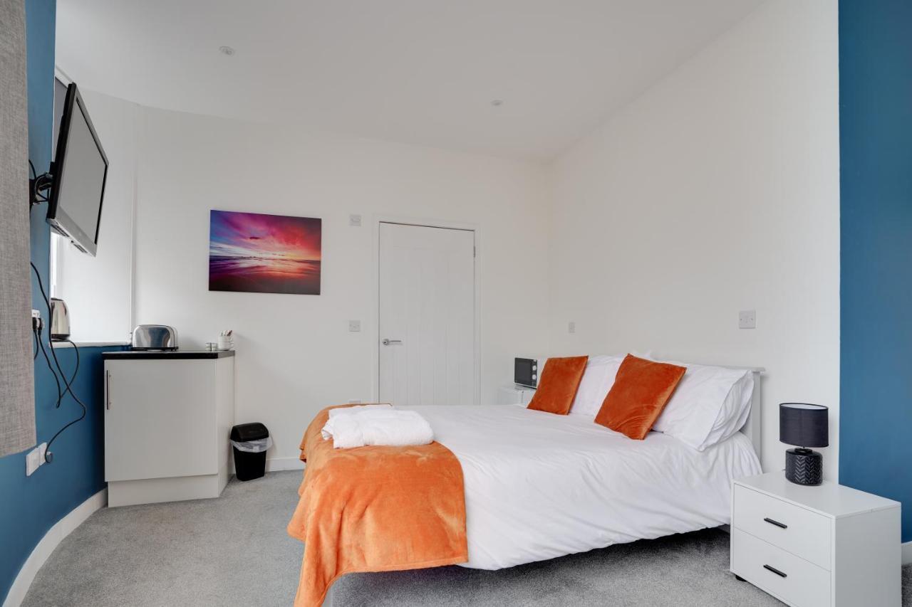 Homesly Guest Rooms, Comfortable En-Suite Guest Rooms With Free Parking And Self Check-In Berwick-upon-Tweed Exterior foto