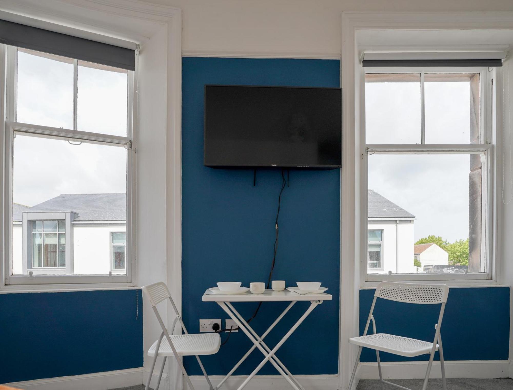 Homesly Guest Rooms, Comfortable En-Suite Guest Rooms With Free Parking And Self Check-In Berwick-upon-Tweed Exterior foto