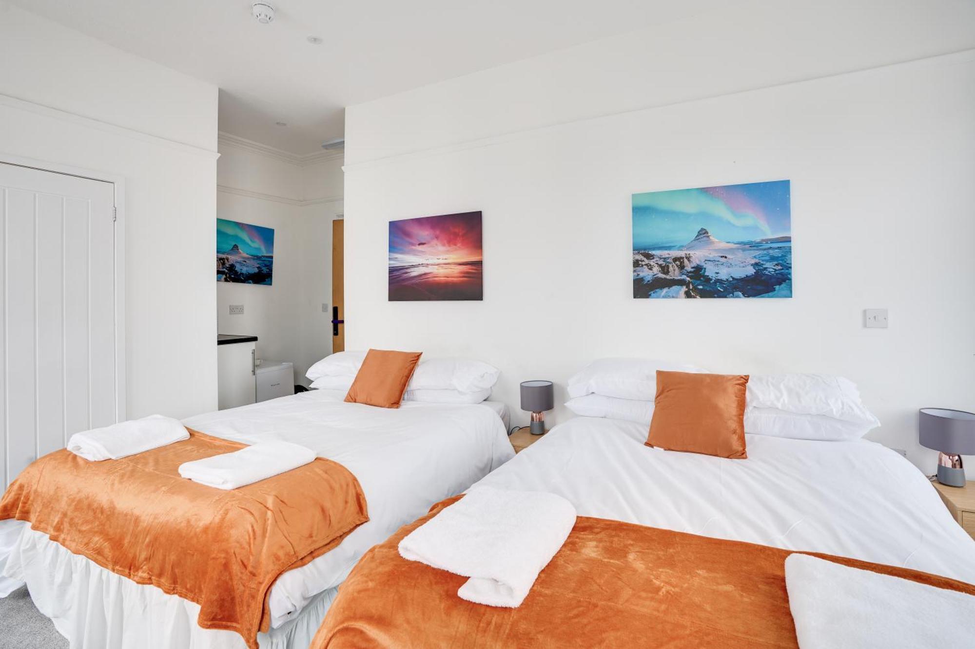 Homesly Guest Rooms, Comfortable En-Suite Guest Rooms With Free Parking And Self Check-In Berwick-upon-Tweed Exterior foto