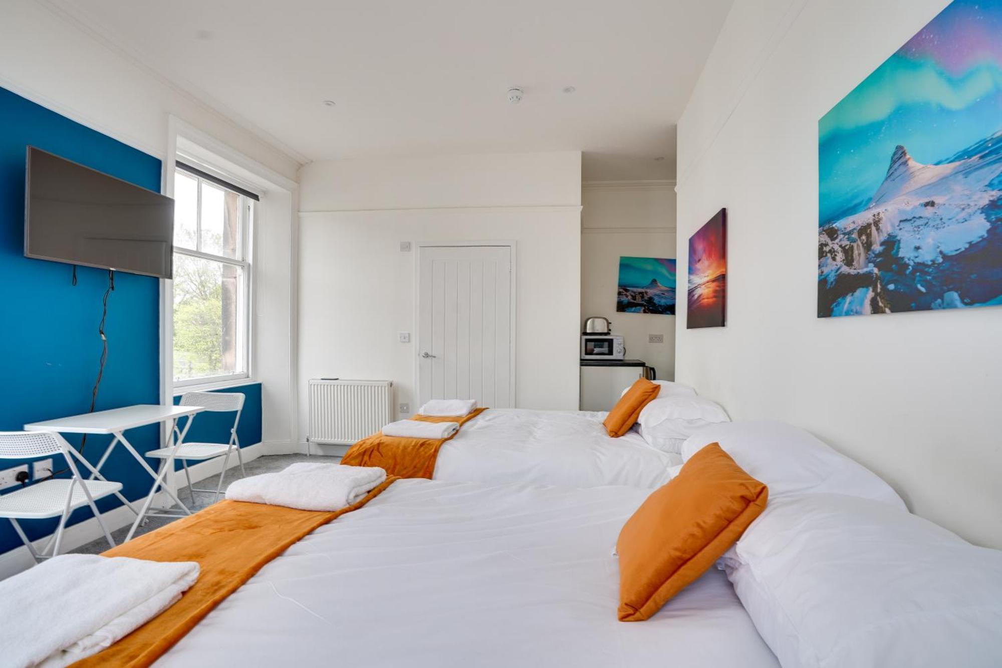 Homesly Guest Rooms, Comfortable En-Suite Guest Rooms With Free Parking And Self Check-In Berwick-upon-Tweed Exterior foto