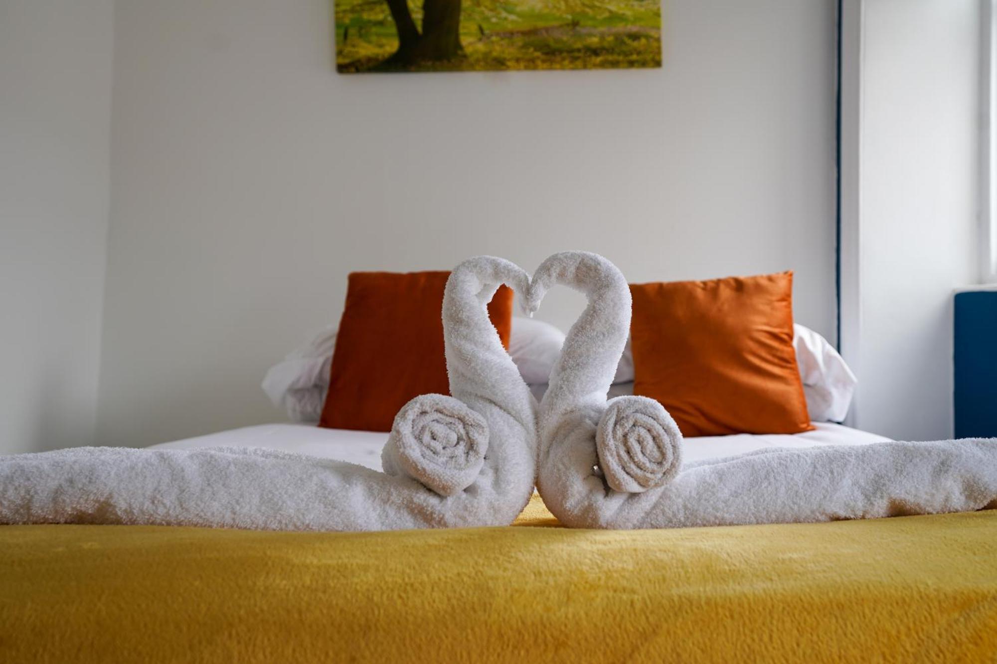 Homesly Guest Rooms, Comfortable En-Suite Guest Rooms With Free Parking And Self Check-In Berwick-upon-Tweed Exterior foto