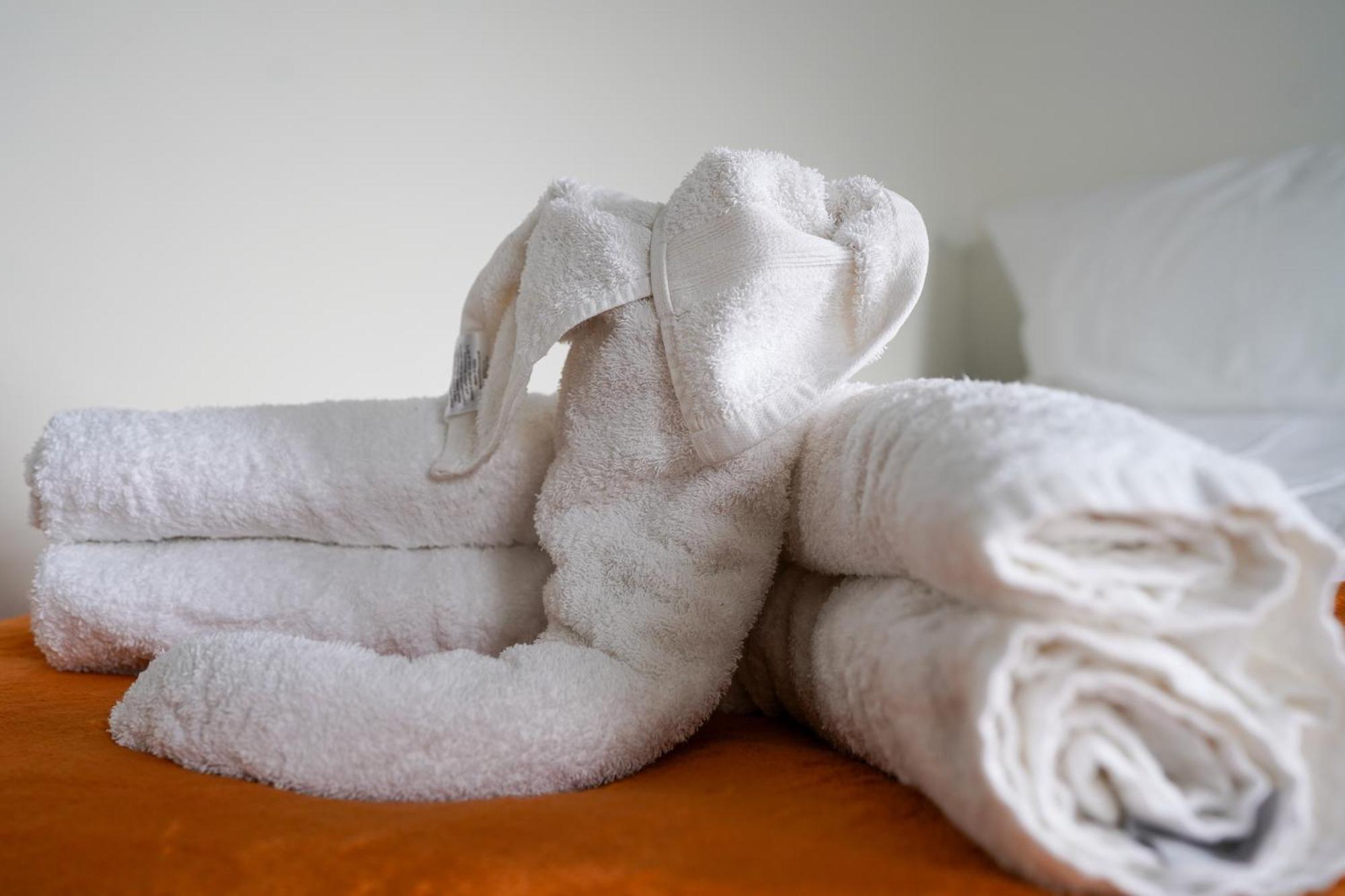 Homesly Guest Rooms, Comfortable En-Suite Guest Rooms With Free Parking And Self Check-In Berwick-upon-Tweed Exterior foto